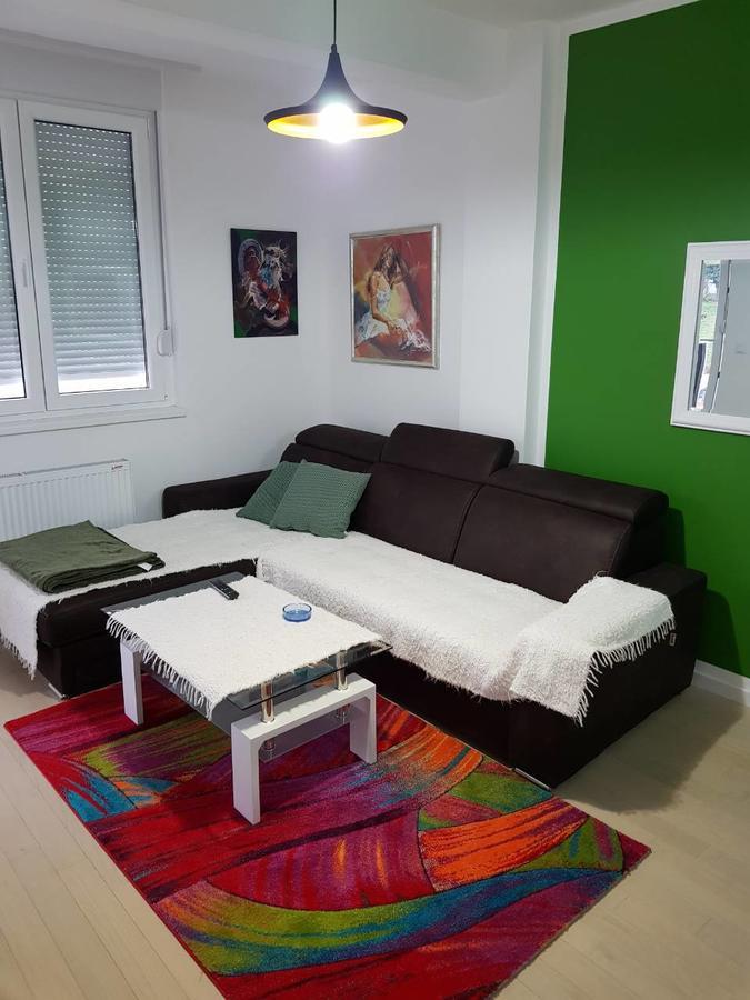 Modern apartment Banja Luka Buitenkant foto